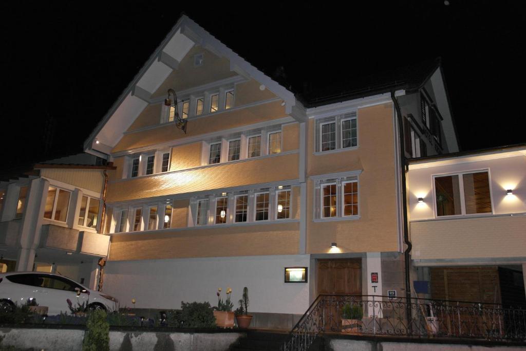 Gasthof Krone Wolfhalden Экстерьер фото